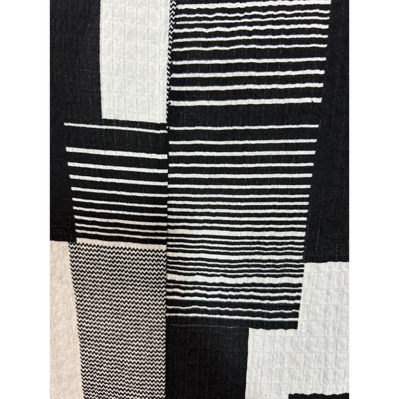 Damee Tunic Top XL Black White Checkered Mesh Inserts Collar Long Sleeve Button - Picture 14 of 16